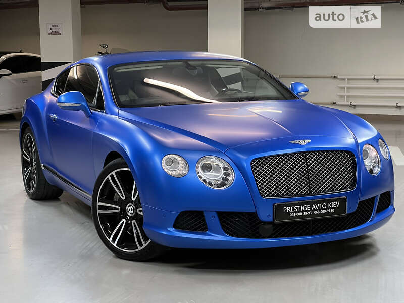 Bentley Continental gt (2011)
