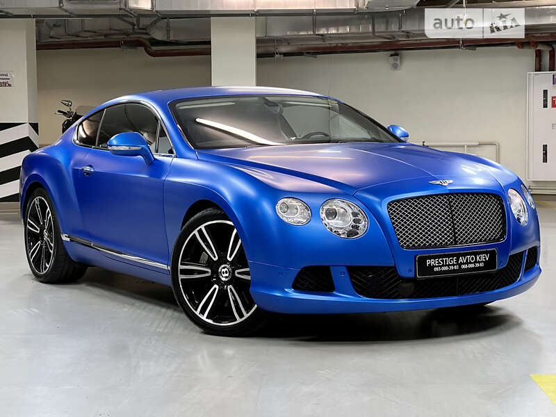 Bentley Continental gt (2011)
