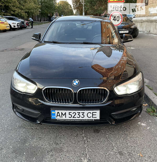 Bmw 1 series (2017)