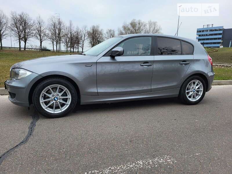 Bmw 1 series (2010)