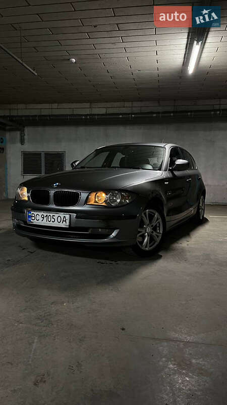 Bmw 1 series (2011)
