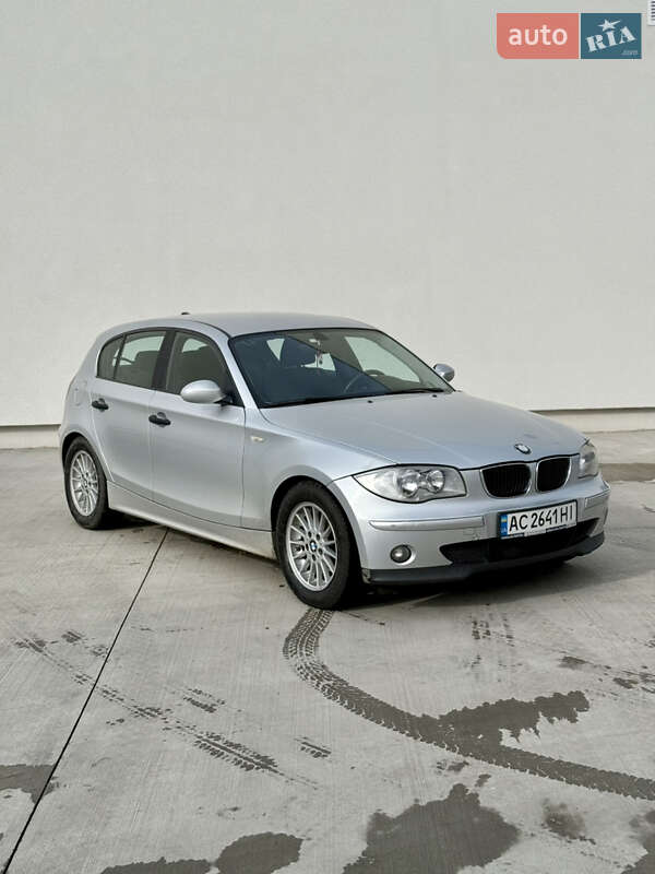 Bmw 1 series (2005)