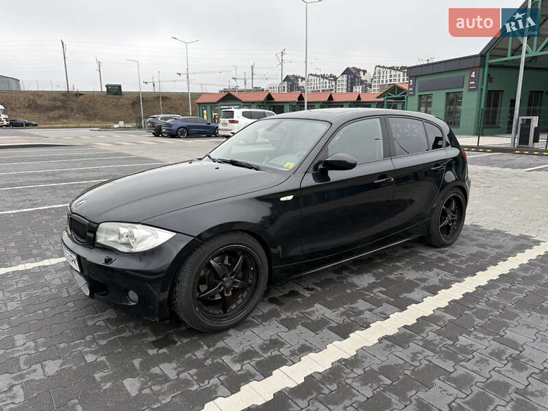 Bmw 1 series (2005)