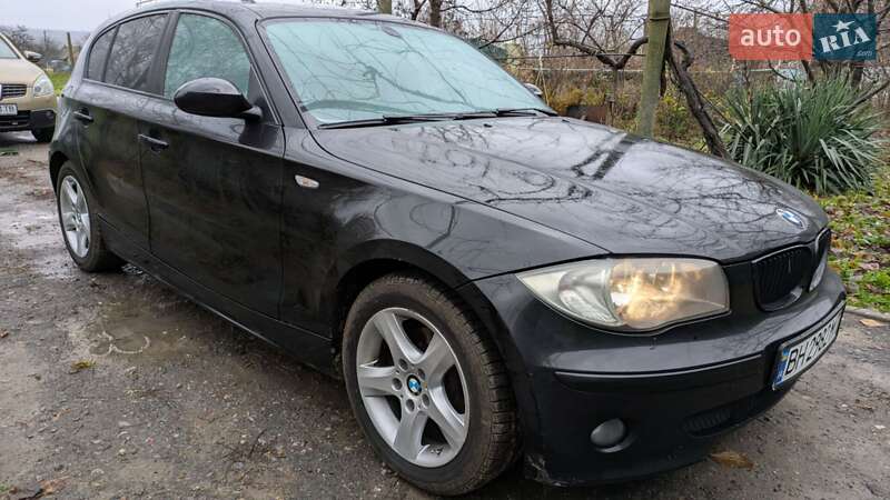 Bmw 1 series (2006)