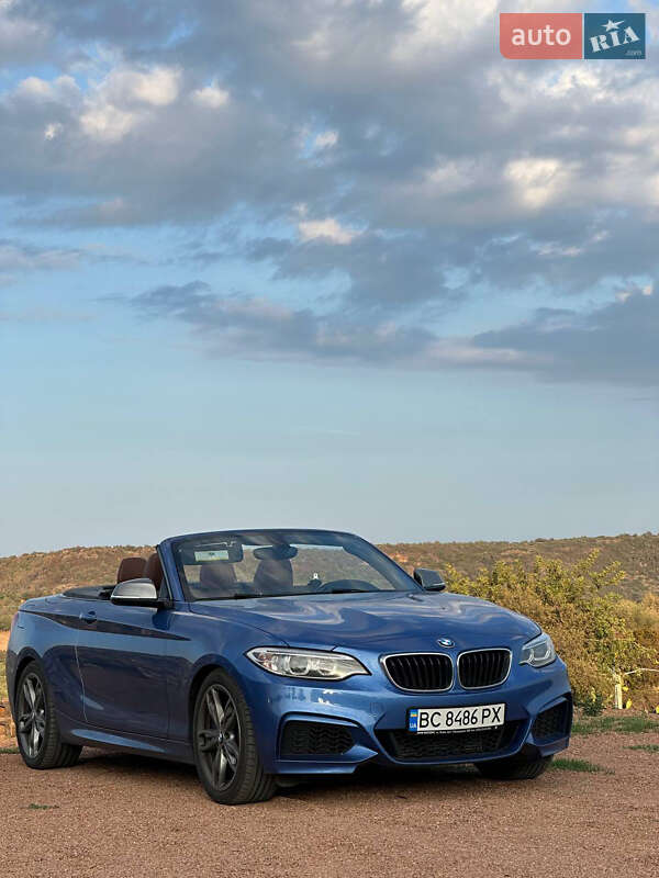 Bmw 2 series (2015)