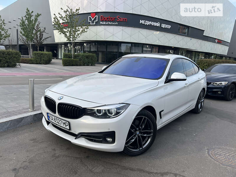 Bmw 330i xdrive (2017)