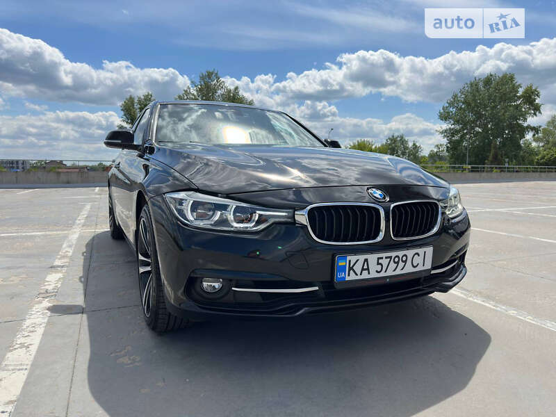 Bmw 330xi (2017)