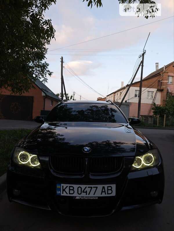 Bmw 3 series (2008)