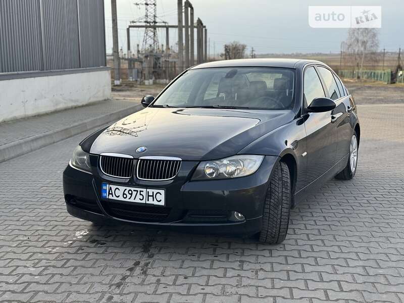 Bmw 318 (2007)