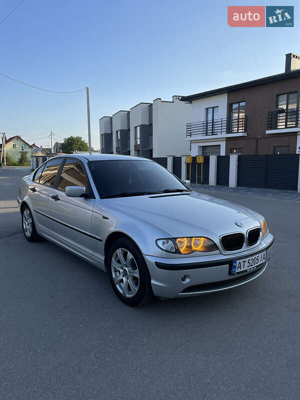 Bmw 316i (2003)