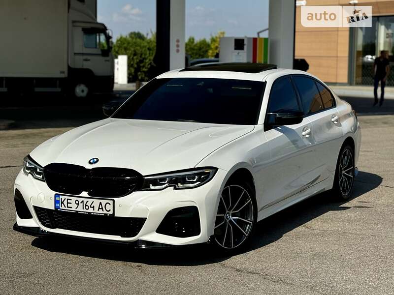 Bmw 330xi (2019)