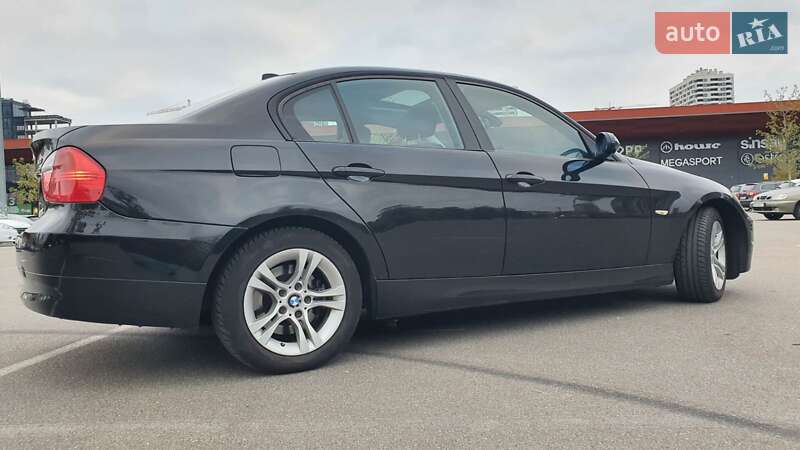 Bmw 318 (2008)