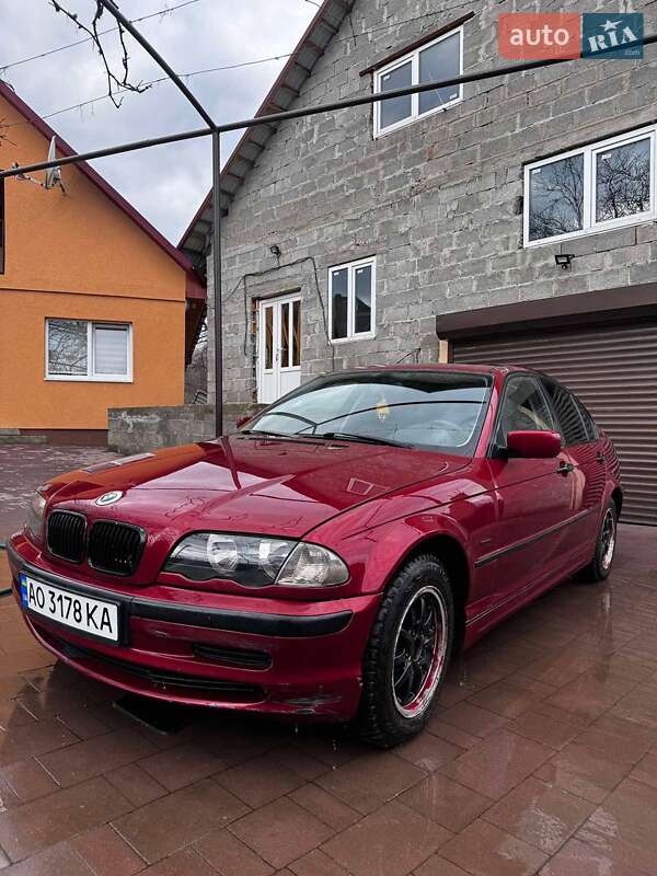 Bmw 318 (1998)