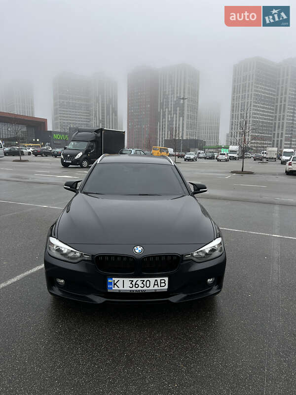 Bmw 318d (2012)