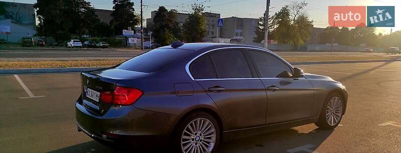 Bmw 3 series (2012)
