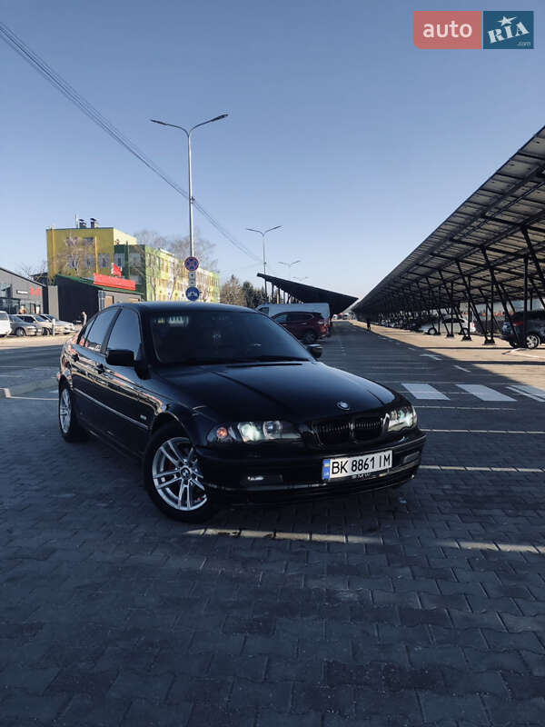 Bmw 316i (1999)