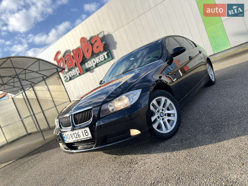 Bmw 318 (2006)