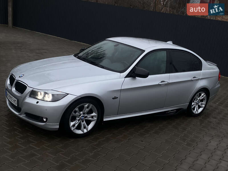 Bmw 3 series (2010)