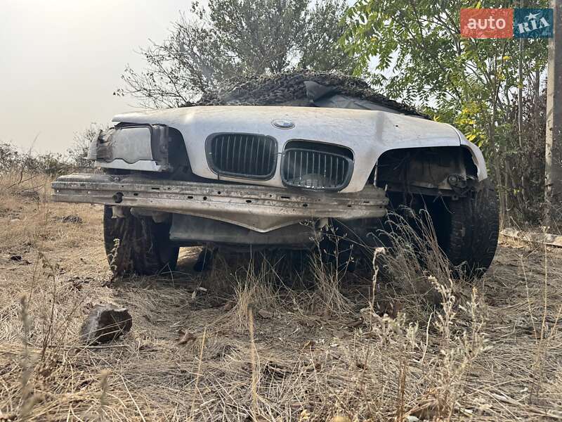 Bmw 3 series (2000)