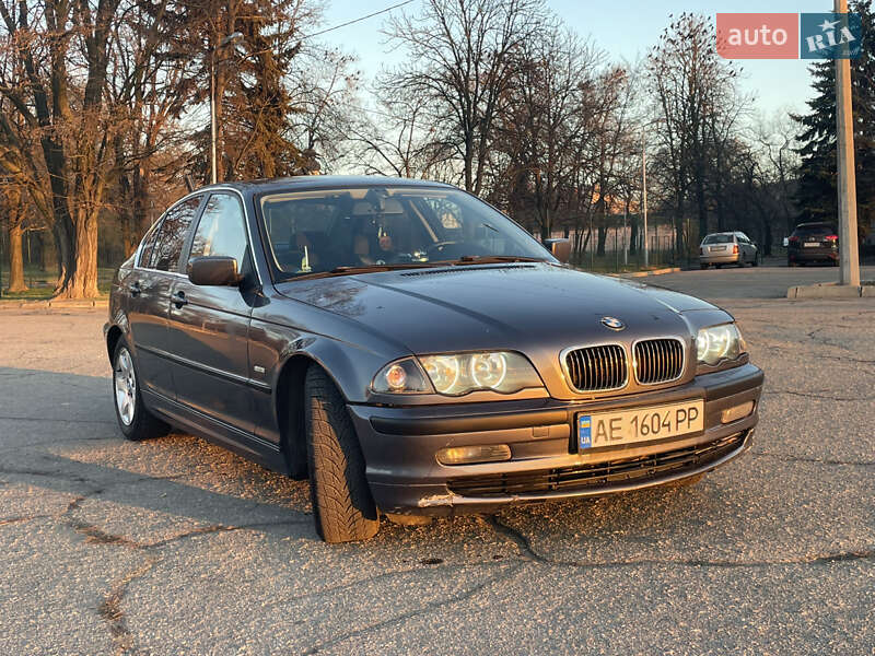 Bmw 3 series (1999)