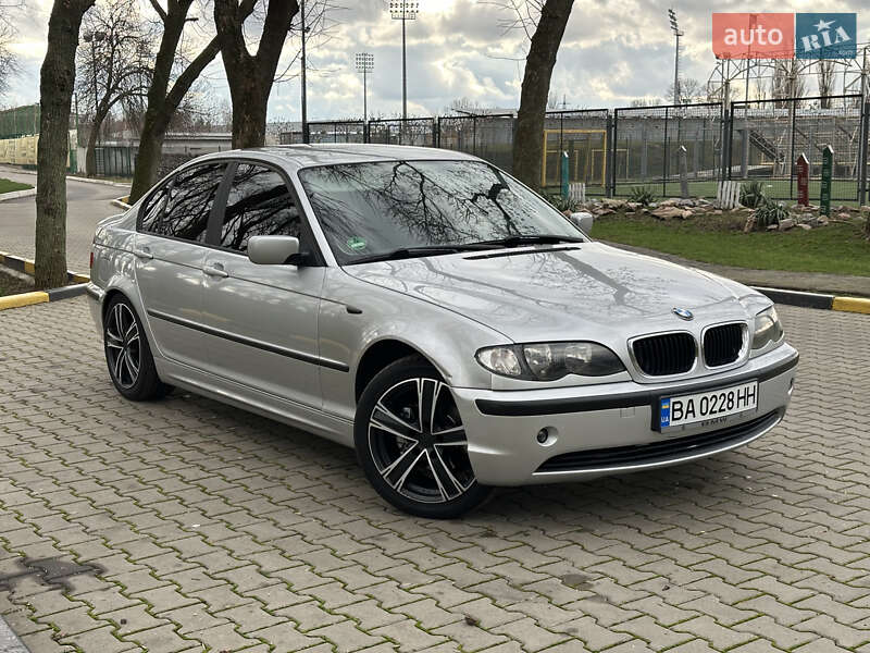 Bmw 3 series (2003)