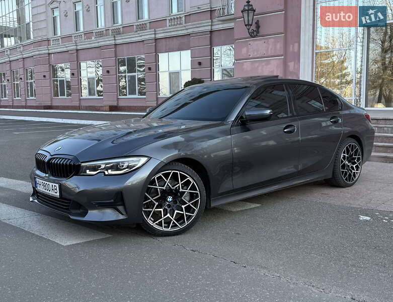 Bmw 3 series (2019)