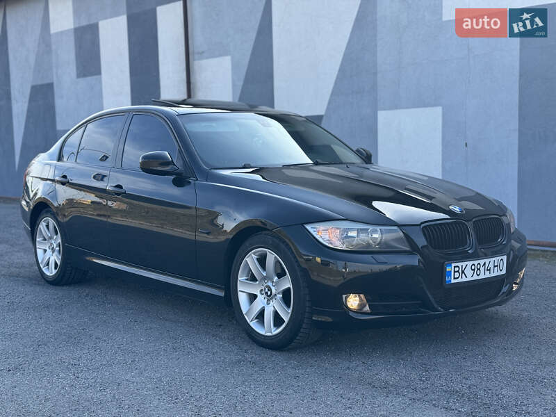 Bmw 3 series (2009)