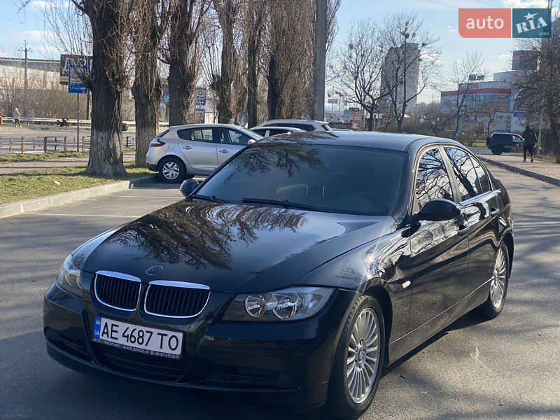 Bmw 3 series (2005)