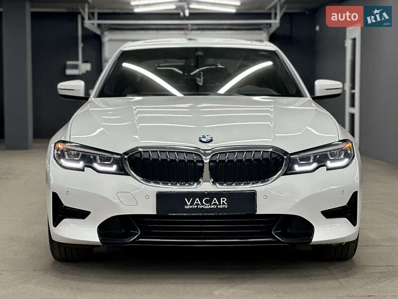 Bmw 3 series (2019)