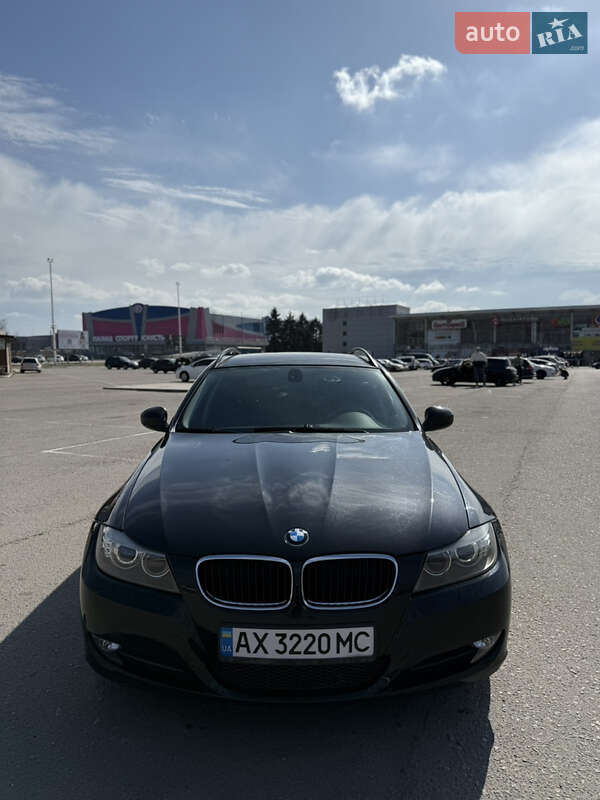 Bmw 3 series (2009)