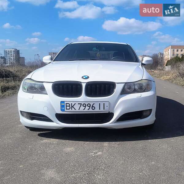 Bmw 3 series (2010)