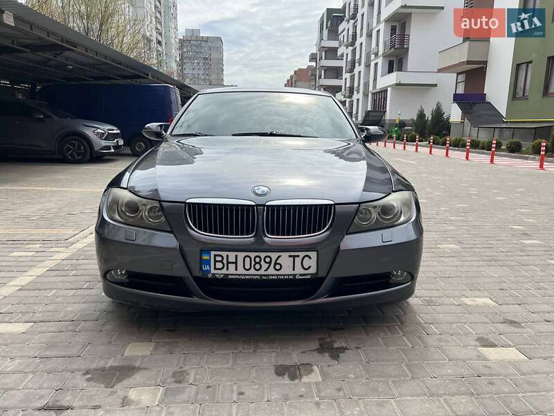 Bmw 3 series (2007)