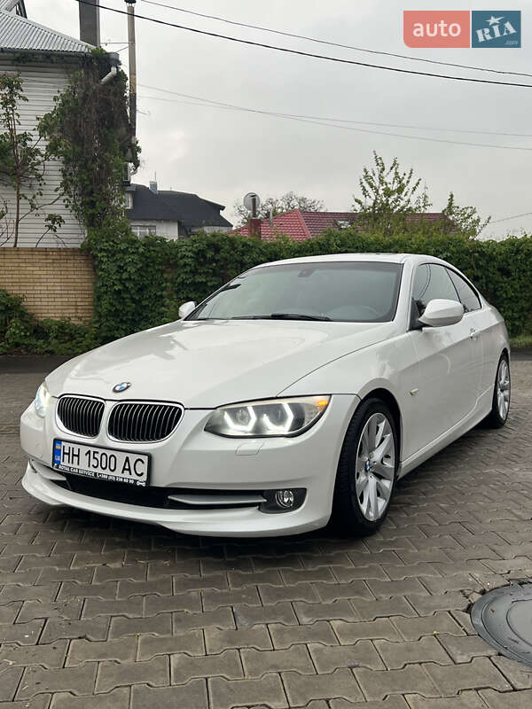 Bmw 3 series (2011)