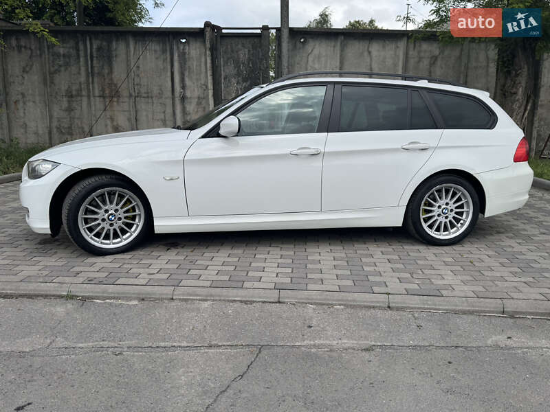 Bmw 3 series (2009)