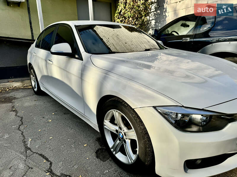Bmw 3 series (2015)
