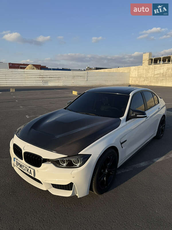 Bmw 3 series (2017)