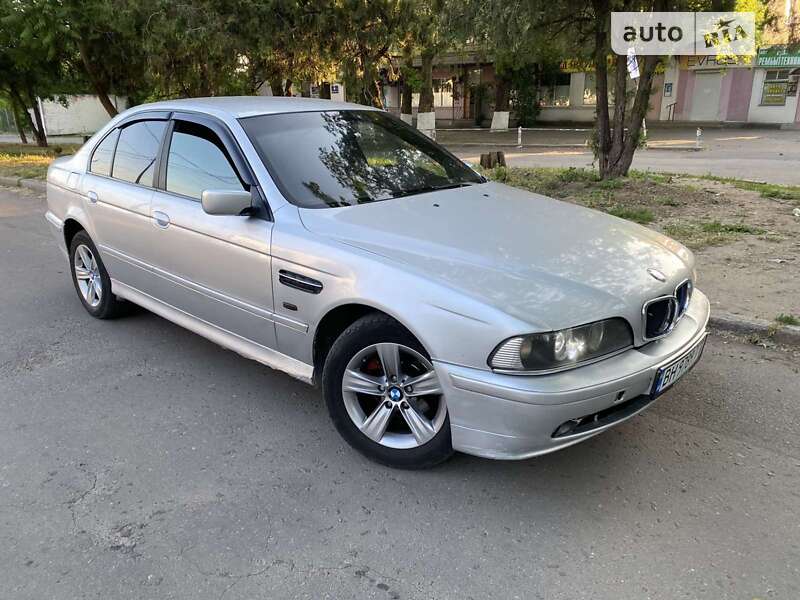 Bmw 520i (2001)