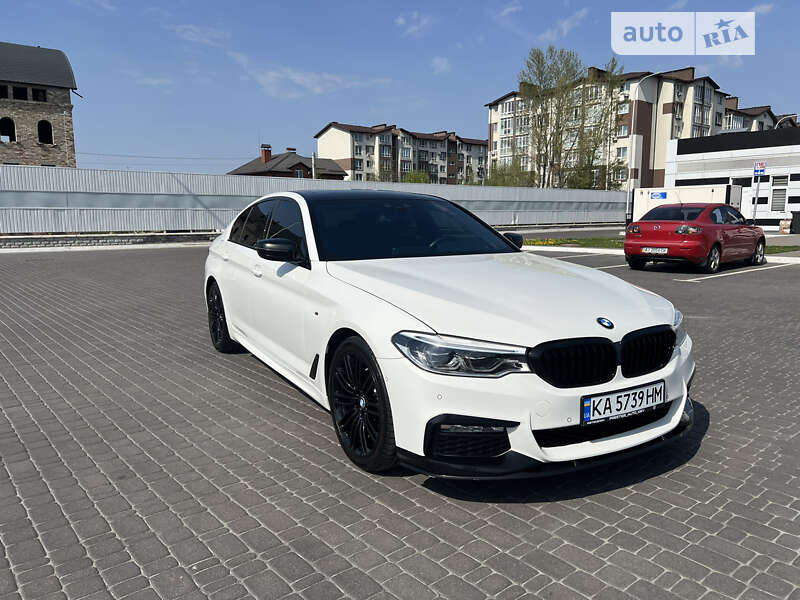Bmw 530xi (2019)