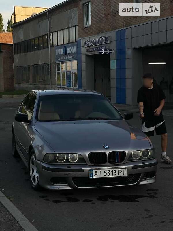 Bmw 528 (1998)