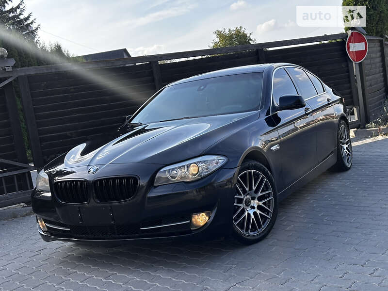 Bmw 528 (2011)