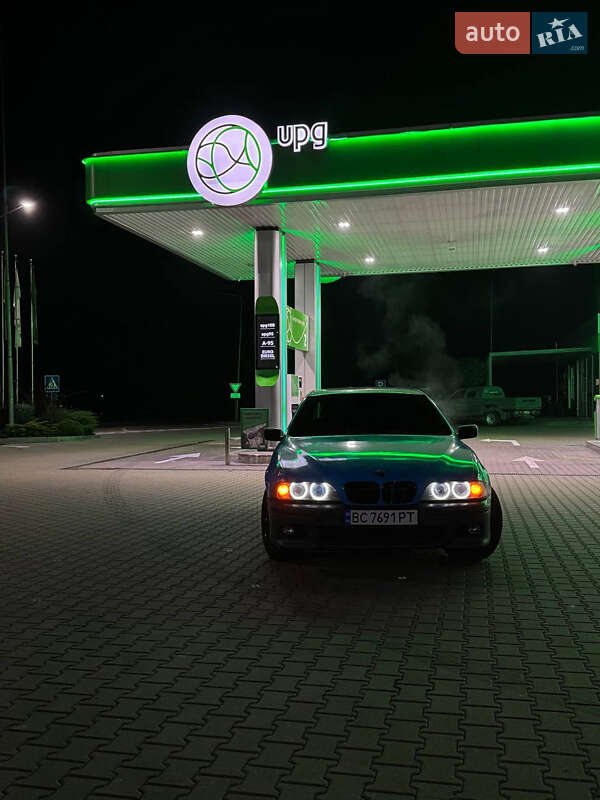 Bmw 528 (1997)
