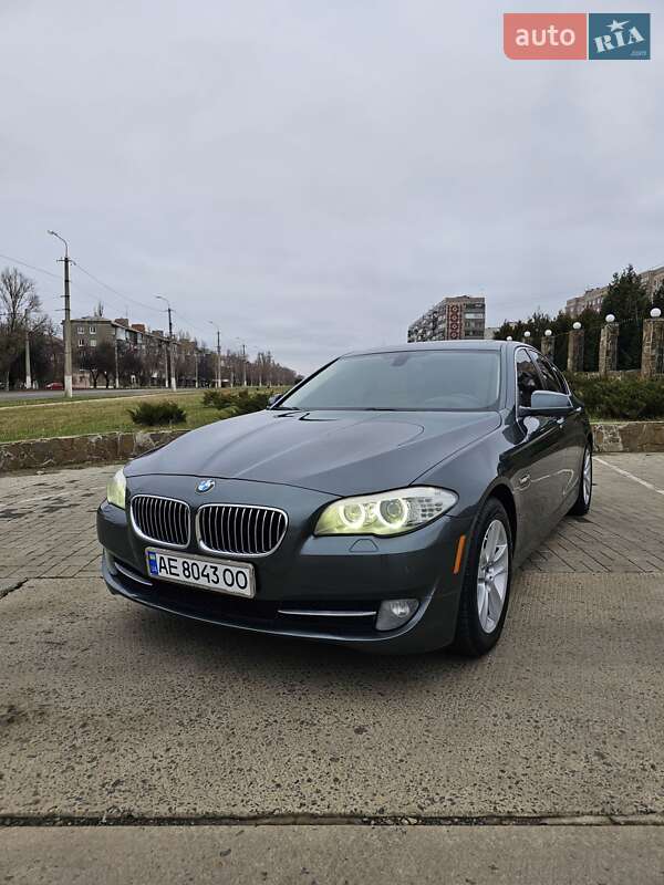Bmw 528i (2012)
