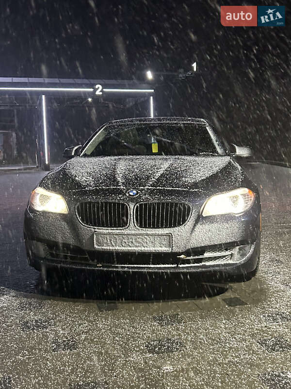 Bmw 528 (2012)