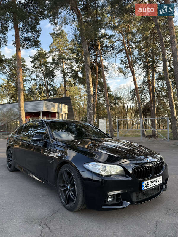 Bmw 5 series (2016)