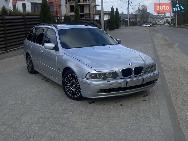 Bmw 5 series (2000)