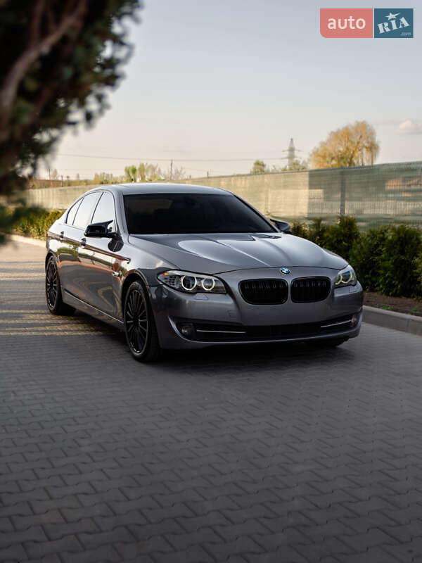 Bmw 5 series (2012)