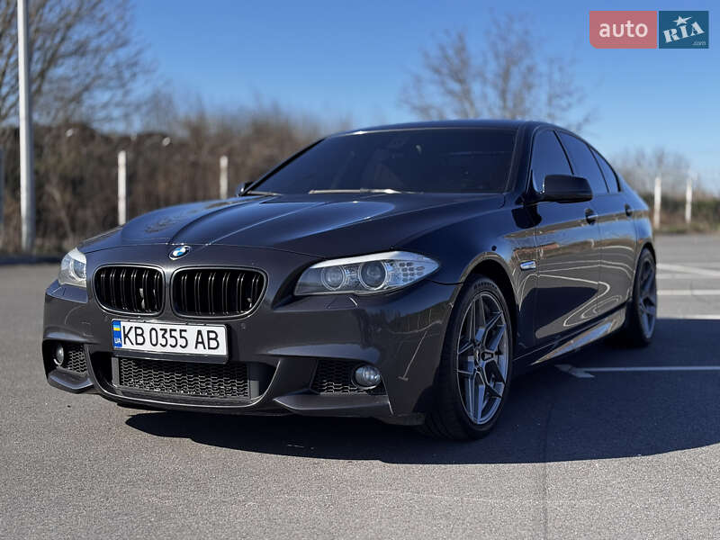 Bmw 5 series (2011)
