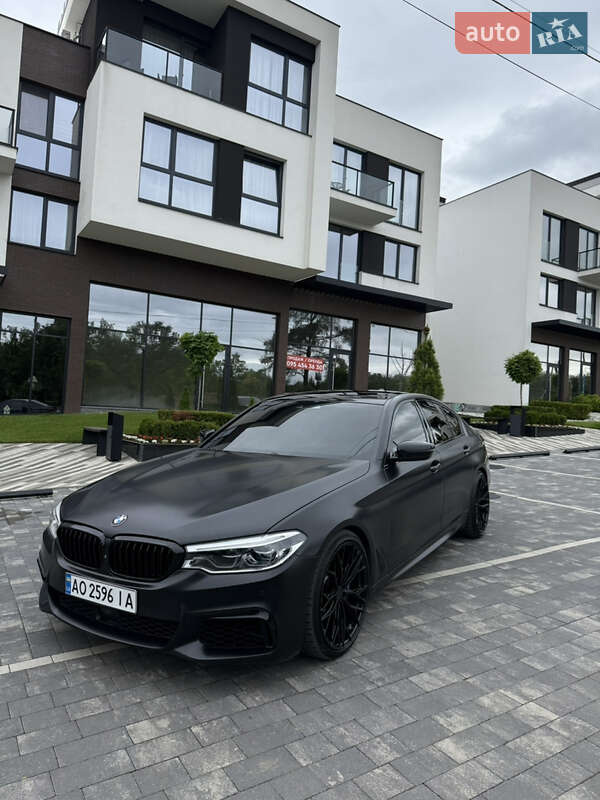 Bmw 5 series (2017)