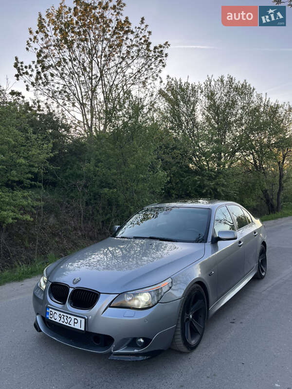 Bmw 5 series (2003)
