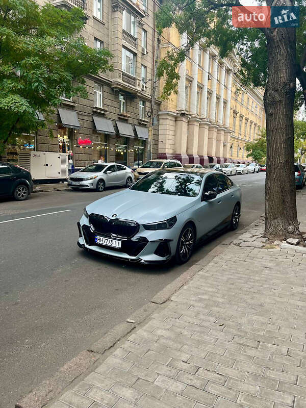 Bmw 5 series (2024)